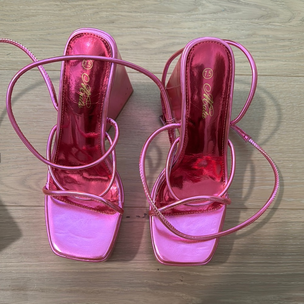 Mata Shoes Pink Strappy Heels